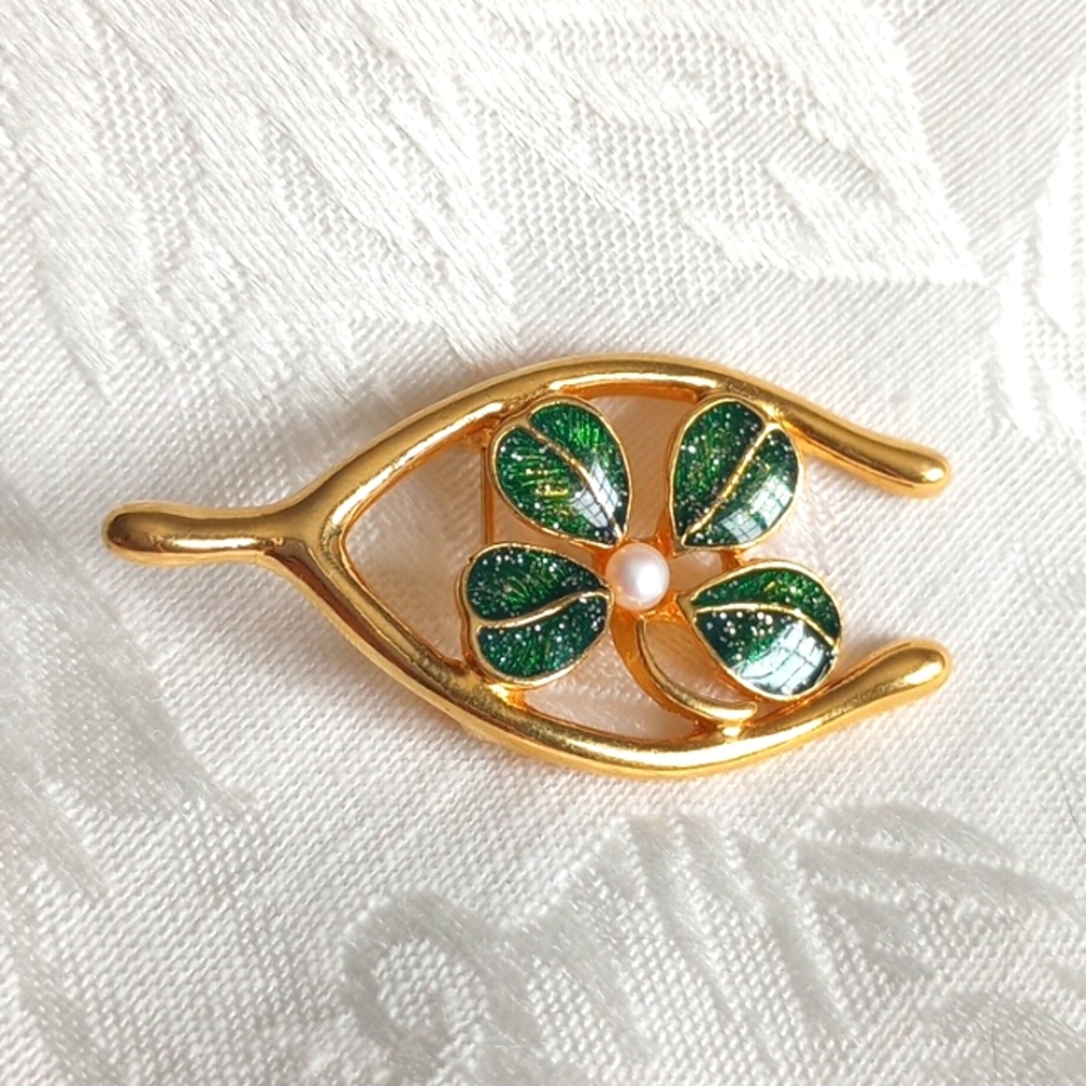 Vintage Signed JJI Gold Wishbone 4 Leaf Glitter Enamel Green Clover Brooch